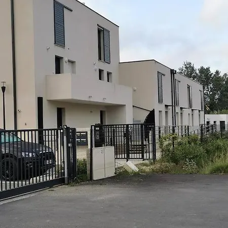 Holiday home Maison De 8 Personnes, A 350m De La Plage, Ideal Famille , Confort! *