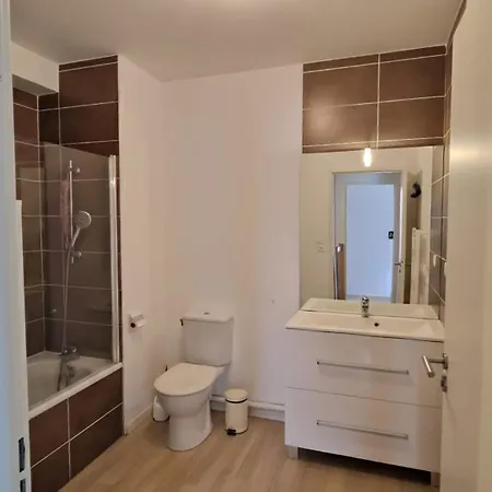 Maison De Reve A Valras Pour 8 Personnes Ideale Pour Les Familles A 10 Minutes De La Avec Jardin Terrasse Climatisation Wifi Et Deux Parkings *