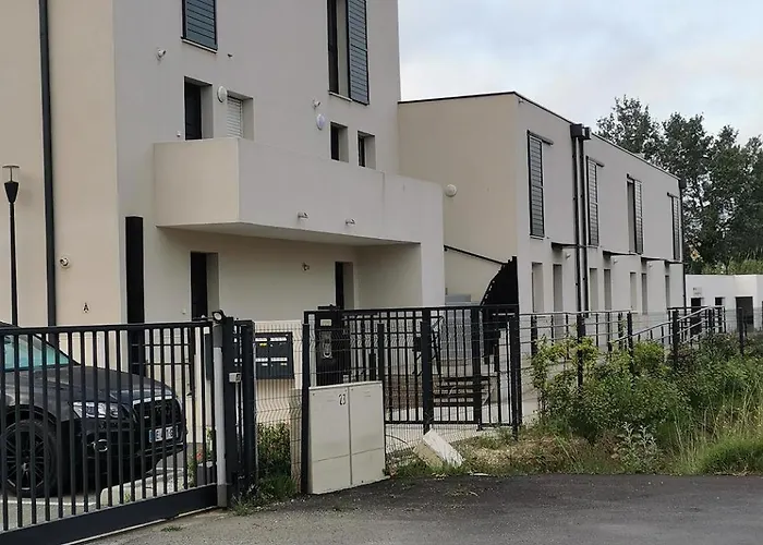 Maison De Rêve à Valras Pour 8 Personnes Idéale Pour Les Familles à 10 Minutes De La Avec Jardin Terrasse Climatisation Wifi Et Deux Parkings Casa vacanze Sérignan